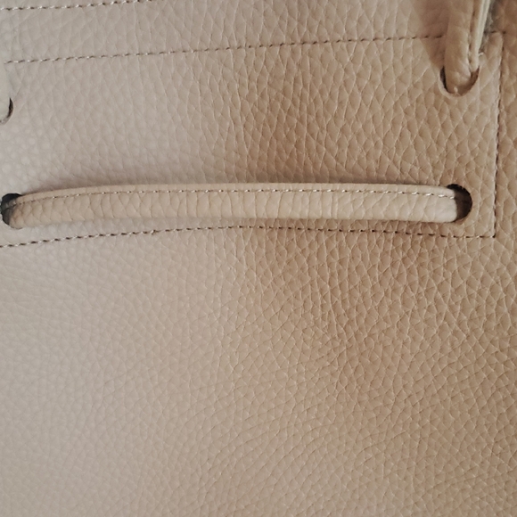 8 Other Reasons Tan Shoulder Bag - Picture 5 of 5